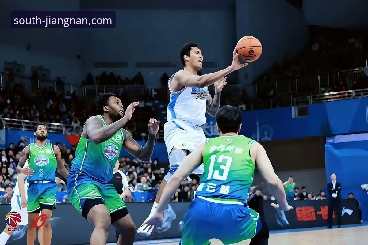 如何解读北京队末节崩盘？一场CBA冷门背后的战术博弈